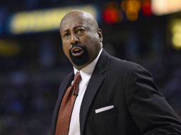 Woodson es despedido tras una mala temporada. ARCHIVO /