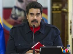 Nicolás Maduro encabeza una reunión de la conferencia de paz con organizaciones sindicales y trabajadores. EFE /