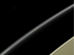 Imagen del planeta Urano desde los anillos de Saturno. Foto: @NASA ESPECIAL /