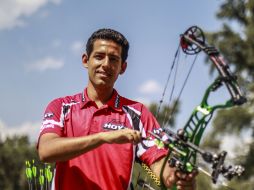 Fierro logró pasar sin tener que competir en la primera ronda. ARCHIVO /