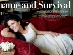 'Es momento de quemar la boina y enterrar el vestido azul', escribe en Vainity Fair Lewinsky. ESPECIAL /