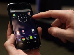 De usuarios de telefonía móvil, la empresa cerró el trimestre con 19.3 millones de clientes en el país. ARCHIVO /