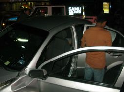 En el accidente de avenida Niños Héroes y Los Arcos, según testimonios, la conductora huyó en taxi.  /