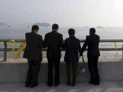 Sólo 172 personas, entre ellas 22 de los 29 miembros de la tripulación, sobrevivieron al desastre del 16 de abril. AP /