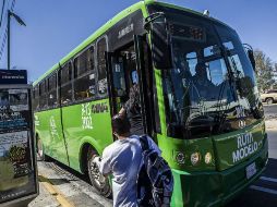 Falta de prepago, transmisión estándar no automática, unidades de piso bajo, son algunas de las observaciones a la ruta modelo. ARCHIVO /