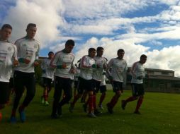El equipo juvenil nacional se concentra en el Viejo Continente. Twitter: @MiSeleccionMX. ESPECIAL /