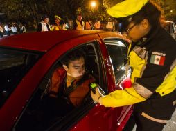 Con el programa se han aplicado más de 90 mil pruebas de alcoholimetría, y más de mil 900 han sido enviados al CURVA. ARCHIVO /