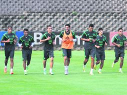 Nueve jugadores ya están concentrados con la selección, entre ellos los jaliscienses Carlos Salcido, Jesús Corona y Marco Fabián. NTX /
