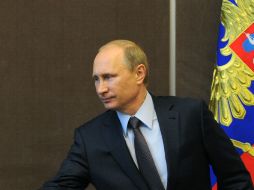 Putin ordenó el regreso a sus cuarteles de las tropas que realizaban ejercicios en regiones cercanas a la frontera con Ucrania. AP /