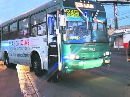 Asegurada. La unidad de la ruta 52-B involucrada en la defunción. ESPECIAL /
