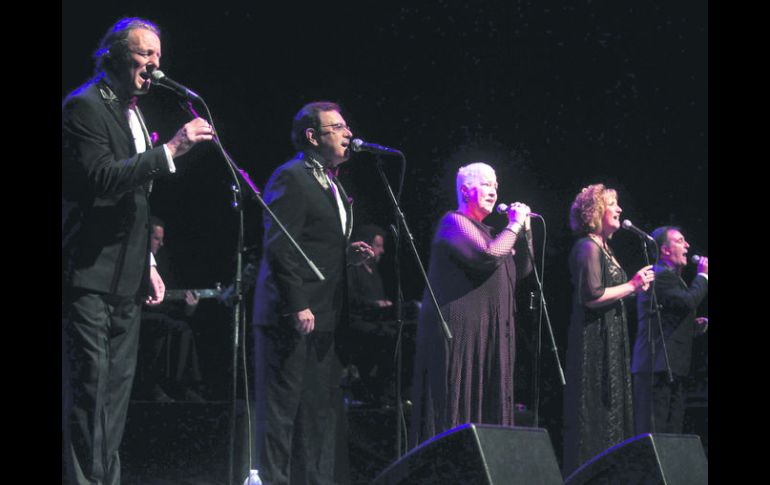 Añoranza. Repasan éxitos de antaño y convencen al público.  /