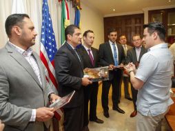 La reunión explora las oportunidades económicas que ofrece la entidad en temas de agricultura, industria alimentaria y tecnología.  /