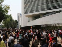 El gobierno estatal pide a los oaxaqueños a mantener la calma ante la posibilidad de posibles réplicas. ARCHIVO /