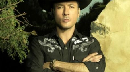 Méndez actualmente da vida a 'Chacorta' en la serie 'El Señor de los Cielos'. Tomada de @raulmijomendez. ESPECIAL /