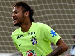 El arribo de Ney al equipo catalán continúa bajo los reflectores. AFP /