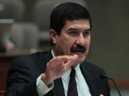 Corral pide que haya un proceso transparente y comenta que no se conformarán con migajas. ARCHIVO /