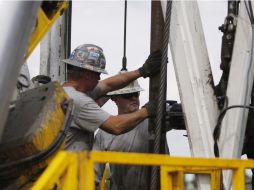 Quienes están cerca de los pozos de extracción de gas lutitas, se han quejado de estados de salud desmejorados. ARCHIVO /