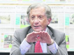 VISITA. Jaime Reyes Robles, durante la entrevista en esta redacción.  /