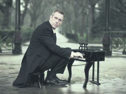El actor, escritor y músico Hugh Laurie se presentará el próximo 11 de junio en el Teatro Diana. TWITTER  /