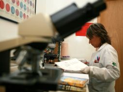 Realizaron diversos estudios para determinar bondades de pentoxifilina combinada con prednisona. ARCHIVO /