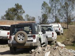 Las labores de búsqueda en los sitios del hallazgo continúan para definir si se encuentran ahí los ocho desaparecidos. ARCHIVO /
