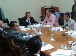 Imagen de la sesión de la Comisión de Justicia del Congreso local. ESPECIAL /