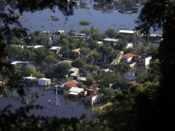 Vista de las casas en Asunción inundadas por el desbordamiento de ríos. ARCHIVO /