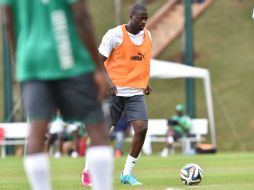 El jugador ha realizado trabajo específico, alejado de sus compañeros. AFP /