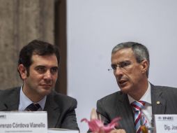 Córdova y el presidente de la Cámara de Diputados, José González Morfín. SUN /