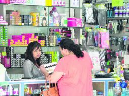 Para los especialistas financieros, 'la economía en general se niega a despertar'.  /