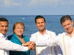Los presidentes de la alianza Humala, Bachelet, Peña Nieto y Santos en Punta de Mita, Nayarit. EFE /