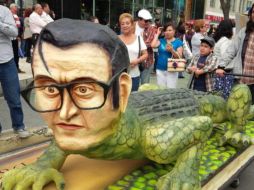 ¡Viva Efraín! y ¡Efraín, Efraín!, son las frases del contingente expresa a su paso. ESPECIAL /