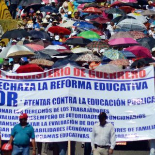 La CETEG toma delegaciones de Educación en Guerrero