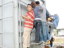 La mayoría de los menores proviene de Honduras, El Salvador y Guatemala y son apresados en el Valle del Río Grande en Texas. ARCHIVO /