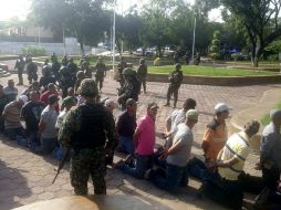 Los hombres encabezados por Mireles fueron detenidos en La Mira, Michoacán. EFE /