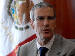 El legislador destaca que las reformas deben estar regidas por la mejora de servicios y la ampliación de ofertas para los mexicanos. ARCHIVO /