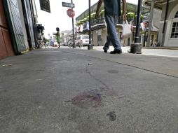 El tiroteo se produce en la madrugada de este domingo en la calle Bourbon, conocida por sus históricos locales de jazz. AP /