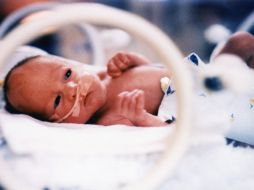 Tres días antes del parto, la madre recibe una inyección de inmunoglubina para reducir el riesgo de que el bebé contraiga ictericia. ARCHIVO /