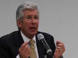 Ruiz Esparza asegura que el restraso en reformas en telecomunicaciones afecta al ciudadano porque es quien consumen los servicios. ARCHIVO /