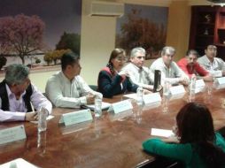 Los municipios integrantes del SIMAR Sureste en Jalisco reciben la Escoba de Oro en España. Foto: @SemadetJal. ESPECIAL /