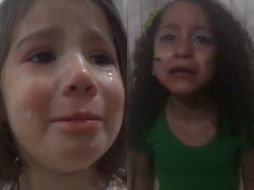 Las pequeñas brasileñas fueron grabadas en pleno llanto tras conocer la noticia. ESPECIAL /