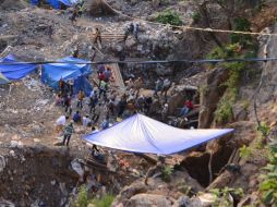 Vista general de la operación de rescate que mantenían en las mismas. AFP /