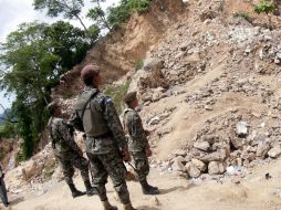 El cerro está perforado por centenares de túneles, en su mayoría soterrados, y 60 activos. EFE /