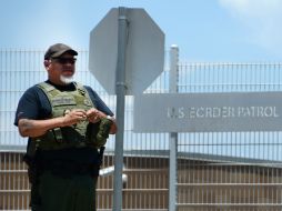 Los grupos culpan al gobierno de Obama de debilidad, y de permitir la crisis humanitaria de migrantes por no confrontarlos con armas. ARCHIVO /