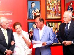 La infanta Margarita y su marido Carlos Zurita presidieron la ceremonia. ESPECIAL /