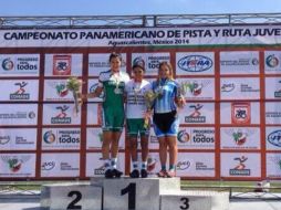 Esta es una de las imágenes del podio en el Campeonato Juvenil de Ciclismo de Ruta. Twitter: @Conade. ESPECIAL /