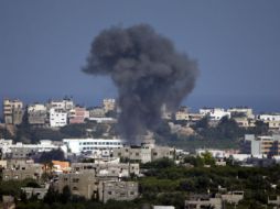 Israel ha realizado más de mil 300 ataques aéreos desde que comenzó la ofensiva. AP /