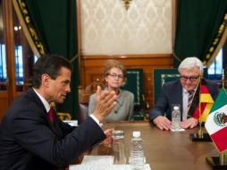 Enrique Peña Nieto recibió al canciller alemán en el Palacio Nacional. Tomada de presidencia.gob.mx. ESPECIAL /
