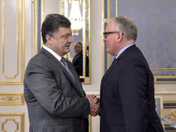 El mandatario se reúne con el ministro holandés para repatriar los cuerpos de los holandeses que fallecieron en el accidente del MH17. AFP /