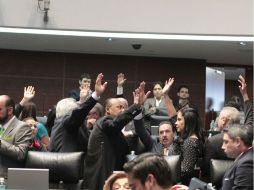 Durante la discusión fueron rechazadas todas las propuestas de modificaciones de senadores del PRD, PT y Nueva Alianza. NTX /